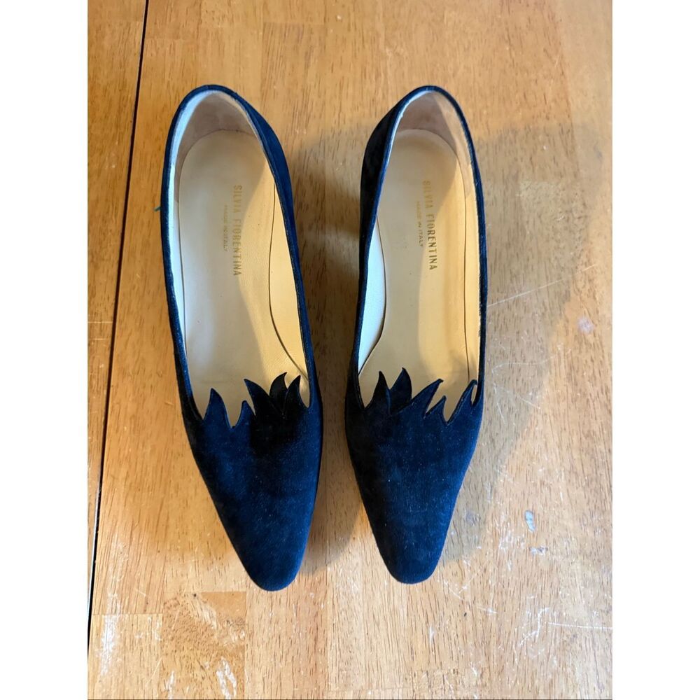Silvia Fiorentina Italy Suede Pointed Toe Flats Scalloped Edge Dress Shoes size - Picture 3 of 11